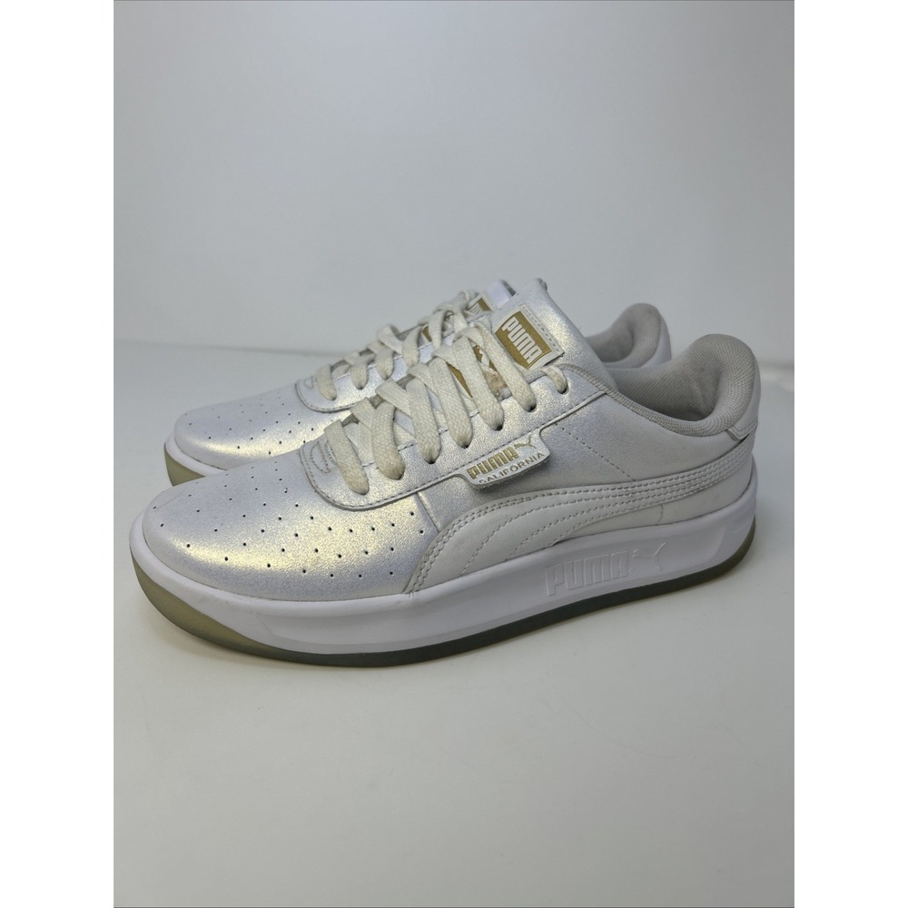 Puma California WO White Leather Sneakers Women'Size 8.5 Low Top Shoes 371421-01